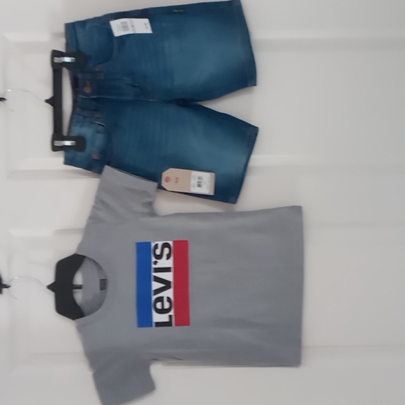 Lucky Brand Other - Lucky Brand jean shorts and Levi's tee shirt new with tags sizes 4; 5 & 6